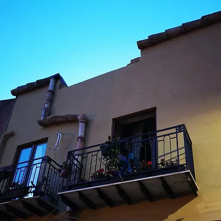 Aljama - Downtown 住宿加早餐酒店 阿格里真托