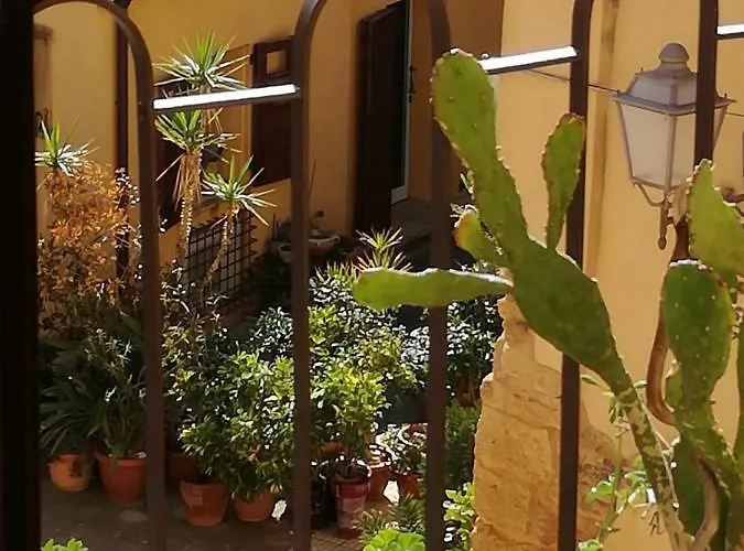 Bed and breakfast Aljama - Downtown